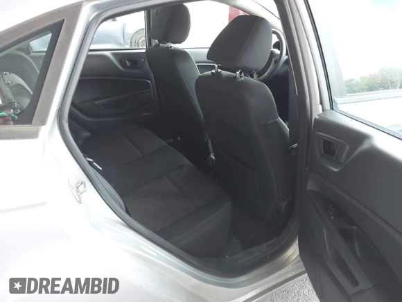 2013 Ford Fiesta SE with VIN 3FADP4BJ3DM173949, listed as a IAAI auction lot 40494276 with 141,061 mi miles. Bid and sale history available at carsss.com. Image 8.