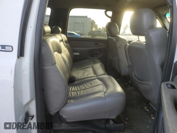 2000 Chevrolet Suburban LT with VIN 3GNEC16T5YG189571, listed as a Copart auction lot 77704644 with 280,021 mi miles and Clean Title. Bid and sale history available at carsss.com. Image 11.