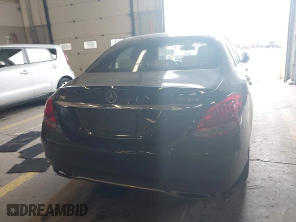 2018 Mercedes-Benz C 300 with VIN 55SWF4KB2JU247861, listed as a IAAI auction lot 41774115 with 63,429 mi miles and . Bid and sale history available at carsss.com. Image 16.