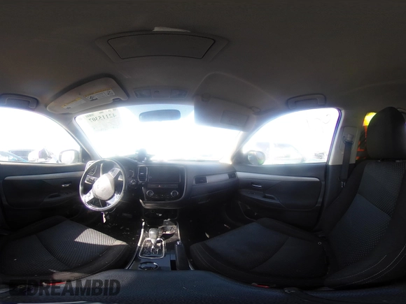 2018 Mitsubishi Outlander SE с VIN JA4AD3A36JZ043199, выставлен на аукционе IAAI как лот 42115307 с пробегом 107 835 миль миль и . История ставок и продаж доступна на DreamBid. Изображение 18.
