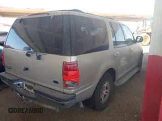 1999 Ford Expedition XLT with VIN 1FMRU17L1XLA49732, listed as a IAAI auction lot 42534373 with Not provided miles and . Bid and sale history available at DreamBid. Image 4.