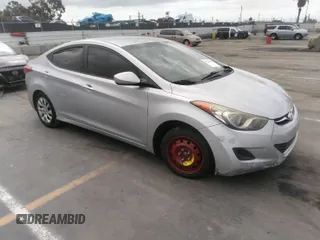 2011 Hyundai Elantra Limited с VIN 5NPDH4AE8BH061064, выставлен на аукционе IAAI как лот 39418603 с пробегом Не указан миль и . История ставок и продаж доступна на DreamBid. Изображение 1.