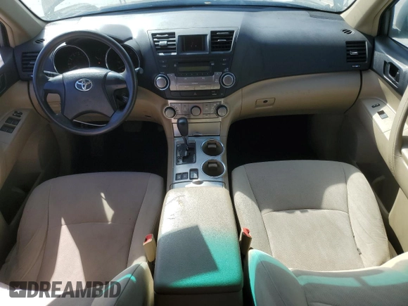 2011 Toyota Highlander z VIN 5TDBK3EHXBS058703, wystawiony jako Copart lot #50528895 z przebiegiem 185 124 mil mil oraz Czysty tytuł • Clean title. Historia ofert i sprzedaży dostępna na DreamBid. Obrazek 8.