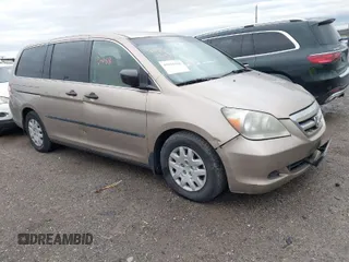2007 Honda Odyssey LX with VIN 5FNRL38287B009322, listed as a IAAI auction lot 41956188 with 272,476 mi miles. Bid and sale history available at carsss.com. Image 1.