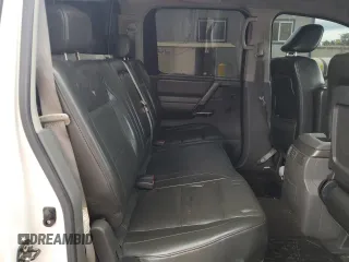 2005 Nissan Titan SE with VIN 1N6AA07A45N562362, listed as a Copart auction lot 70682294 with 229,467 mi miles and Clean Title. Bid and sale history available at DreamBid. Image 10.