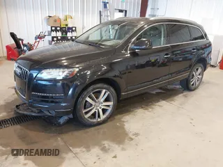 2013 Audi Q7 3.0T Premium Plus with VIN WA1LGAFE8DD003853, listed as a IAAI auction lot 40675011 with 104,517 mi miles. Bid and sale history available at carsss.com. Image 18.