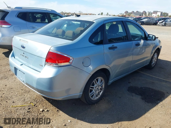 2009 Ford Focus SE with VIN 1FAHP35N29W159641, listed as a IAAI auction lot 41738227 with 1 mi miles. Bid and sale history available at carsss.com. Image 4.