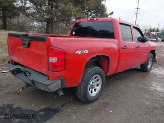 2007 Chevrolet Silverado 1500 LS with VIN 2GCEK13C771669957, listed as a IAAI auction lot 41469542 with 169,857 mi miles. Bid and sale history available at carsss.com. Image 4.