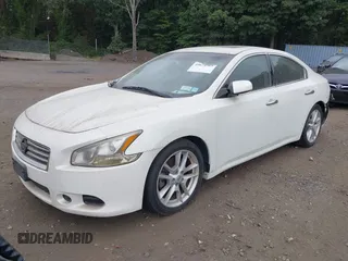 2014 Nissan Maxima S with VIN 1N4AA5AP1EC478918, listed as a IAAI auction lot 40426108 with 101,635 mi miles and . Bid and sale history available at DreamBid. Image 2.