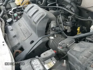 2003 Ford Escape XLT Popular 2 с VIN 1FMYU93193KC76018, выставлен на аукционе IAAI как лот 42355904 с пробегом 233 131 миль миль и . История ставок и продаж доступна на DreamBid. Изображение 18.