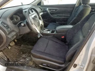 2017 Nissan Altima S z VIN 1N4AL3AP5HN318144, wystawiony jako Copart lot #60001145 z przebiegiem 67 999 mil mil oraz Czysty tytuł • Clean title. Historia ofert i sprzedaży dostępna na DreamBid. Obrazek 7.