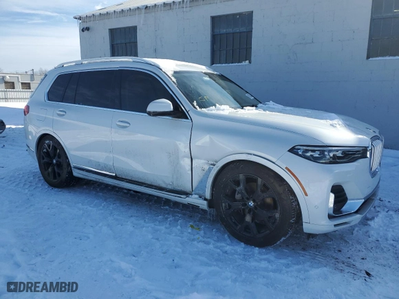 2022 BMW X7 xDrive40i with VIN 5UXCW2C0XN9K00713, listed as a Copart auction lot 42013455 with 34,451 mi miles and Salvage Title. Bid and sale history available at carsss.com. Image 4.