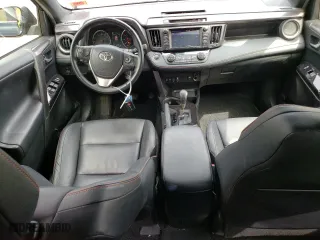 2018 Toyota RAV4 SE with VIN JTMJFREV0JD228148, listed as a Copart auction lot 53595874 with 91,557 mi miles and Salvage Title. Bid and sale history available at carsss.com. Image 8.