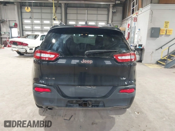 2016 Jeep Cherokee Latitude with VIN 1C4PJMCB5GW289738, listed as a IAAI auction lot 41472536 with 175,292 mi miles. Bid and sale history available at carsss.com. Image 17.