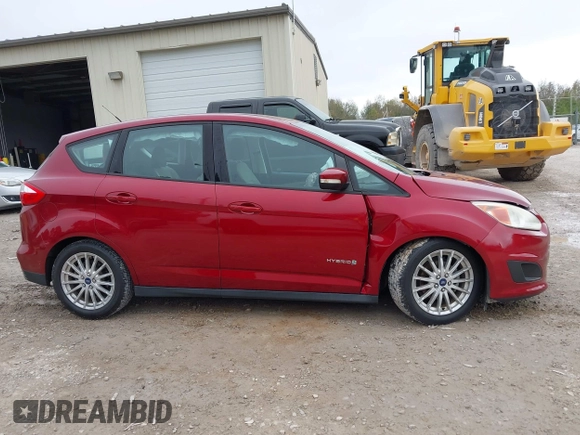 2013 Ford C-Max SE z VIN 1FADP5AU9DL542445, wystawiony jako IAAI lot #40773063 z przebiegiem 102 429 mil mil oraz . Historia ofert i sprzedaży dostępna na DreamBid. Obrazek 13.