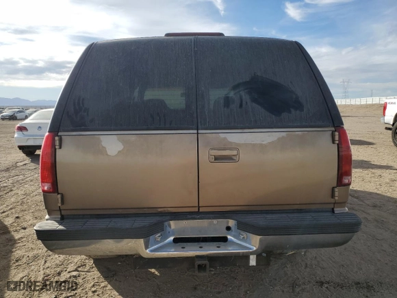 1996 Chevrolet Tahoe Limited with VIN 1GNEC13R9TJ379583, listed as a Copart auction lot 81978964 with 308,812 mi miles and Salvage Title. Bid and sale history available at carsss.com. Image 6.