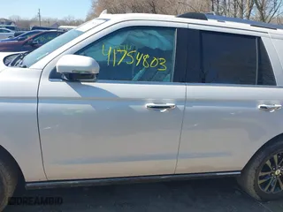 2019 Ford Expedition Limited with VIN 1FMJU2AT0KEA48449, listed as a IAAI auction lot 41754803 with 91,502 mi miles. Bid and sale history available at carsss.com. Image 14.