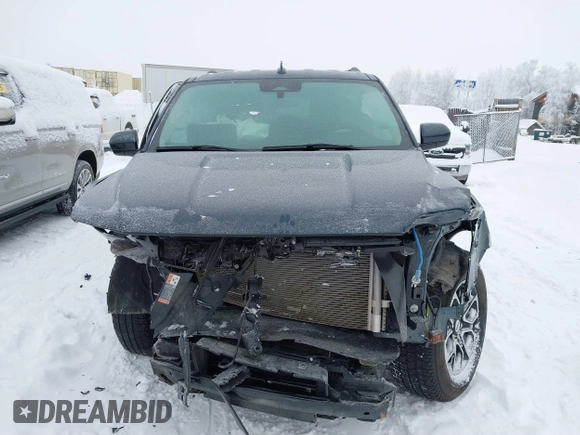 2024 Ford Expedition Max XLT with VIN 1FMJK1J8XREA42289, listed as a IAAI auction lot 41506053 with Not Provided miles and . Bid and sale history available at DreamBid. Image 11.