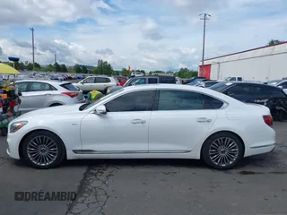 2019 Kia K900 z VIN KNAS34J66K6010426, wystawiony jako IAAI lot #42107537 z przebiegiem 68 601 mil mil oraz . Historia ofert i sprzedaży dostępna na DreamBid. Obrazek 14.