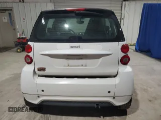 2015 Smart fortwo Passion z VIN WMEEJ3BA5FK814542, wystawiony jako Copart lot #72978714 z przebiegiem 60 081 mil mil oraz Czysty tytuł • Clean title. Historia ofert i sprzedaży dostępna na DreamBid. Obrazek 6.
