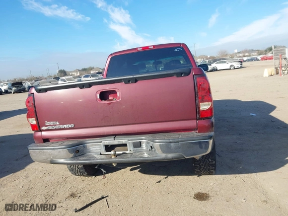 2006 Chevrolet Silverado 1500 LT1 with VIN 1GCEC19VX6Z126341, listed as a IAAI auction lot 41431701 with 265,142 mi miles. Bid and sale history available at carsss.com. Image 16.