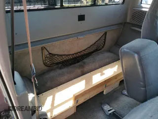 1995 Ford Ranger XL z VIN 1FTCR14A1SPA34776, wystawiony jako Copart lot #58215525 z przebiegiem 174 483 mil mil oraz Tytuł czysty. Historia ofert i sprzedaży dostępna na DreamBid. Obrazek 10.