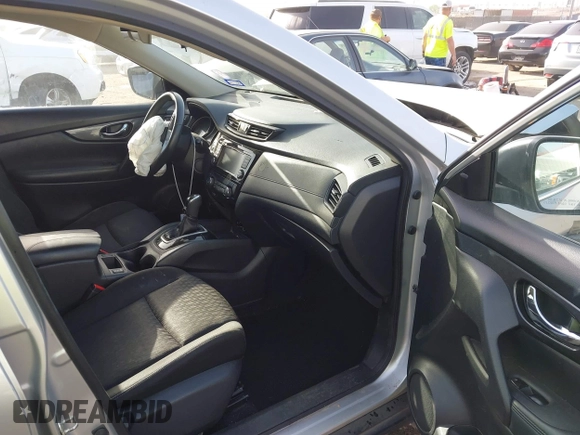 2019 Nissan Rogue SV with VIN KNMAT2MT0KP527901, listed as a IAAI auction lot 42260779 with 102,975 mi miles and . Bid and sale history available at DreamBid. Image 5.