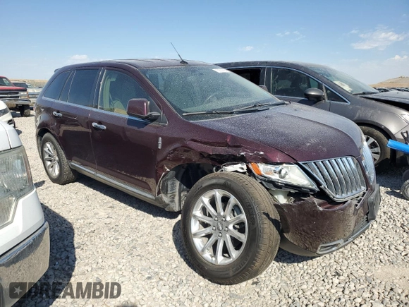 2011 Lincoln MKX with VIN 2LMDJ8JK2BBJ13009, listed as a Copart auction lot 70533664 with 93,933 mi miles and Salvage Title. Bid and sale history available at DreamBid. Image 4.
