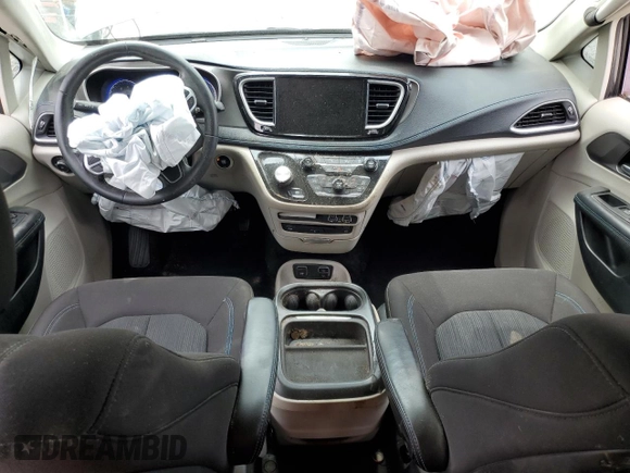 2021 Chrysler Pacifica Touring with VIN 2C4RC1FGXMR550164, listed as a Copart auction lot 57297585 with 10,222 mi miles and Salvage title. Bid and sale history available at DreamBid. Image 8.