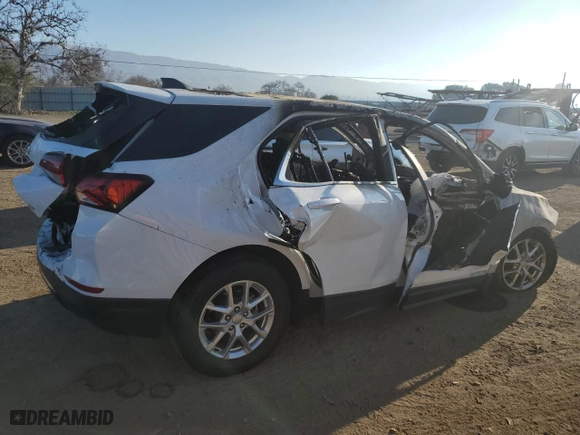 2022 Chevrolet Equinox LT with VIN 2GNAXUEV5N6118420, listed as a Copart auction lot 41799655 with 0 mi miles and Non Repairable. Bid and sale history available at carsss.com. Image 3.