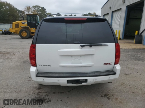 2009 GMC Yukon SLT w/4SA with VIN 1GKEC33349R265859, listed as a Copart auction lot 74012784 with 153,394 mi miles and Clean Title. Bid and sale history available at carsss.com. Image 6.