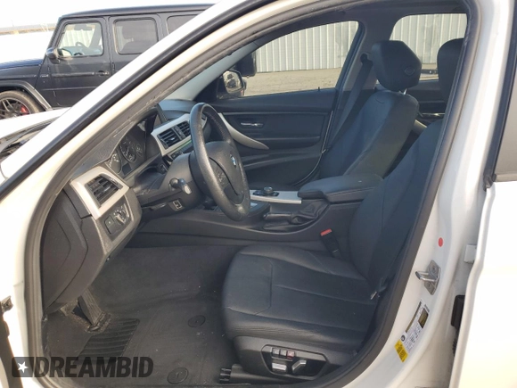 2018 BMW 3 Series 320i with VIN WBA8A9C50JAD27666, listed as a Copart auction lot 49313955 with 77,996 mi miles and Salvage Title. Bid and sale history available at carsss.com. Image 7.