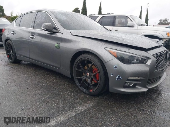 2014 Infiniti Q50 with VIN JN1BV7AP5EM688434, listed as a IAAI auction lot 41548512 with 110,846 mi miles. Bid and sale history available at carsss.com. Image 1.