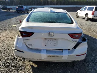 2020 Honda Insight Touring with VIN 19XZE4F90LE012358, listed as a Copart auction lot 45028165 with 63,986 mi miles and Salvage Title. Bid and sale history available at carsss.com. Image 6.