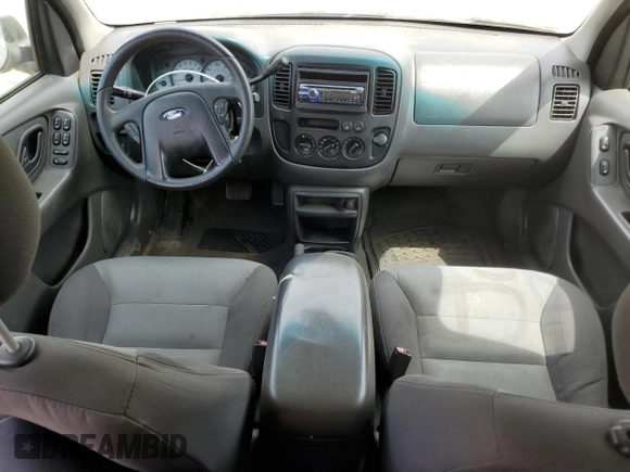 2004 Ford Escape XLS с VIN 1FMYU02134KA88982, выставлен на аукционе Copart как лот 57037915 с пробегом 195 423 миль миль и Списание • Salvage title. История ставок и продаж доступна на DreamBid. Изображение 8.