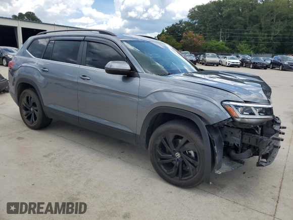2022 Volkswagen Atlas SE with VIN 1V2WP2CA8NC552405, listed as a Copart auction lot 64034224 with 26,759 mi miles and Clean title. Bid and sale history available at DreamBid. Image 4.