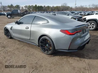 2022 BMW M4 Competition xDrive with VIN WBS43AZ06NCH93498, listed as a IAAI auction lot 41563322 with 10,449 mi miles. Bid and sale history available at carsss.com. Image 3.