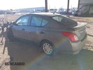 2016 Nissan Versa S with VIN 3N1CN7AP9GL818281, listed as a IAAI auction lot 41652921 with 158,676 mi miles and . Bid and sale history available at DreamBid. Image 3.