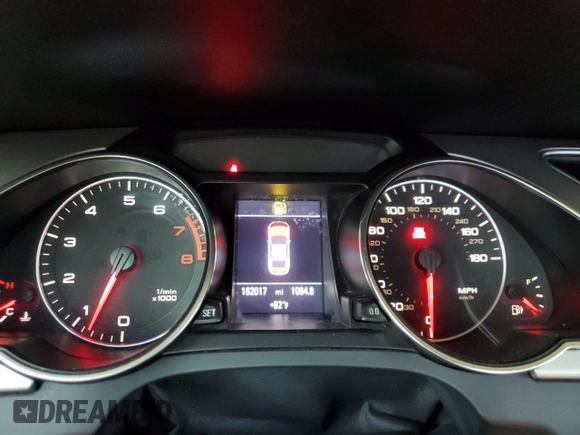 2009 Audi A5 z VIN WAUDK78TX9A031733, wystawiony jako Copart lot #57395525 z przebiegiem 162 017 mil mil oraz Szkoda całkowita • Salvage title. Historia ofert i sprzedaży dostępna na DreamBid. Obrazek 9.