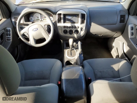 2007 Ford Escape Hybrid with VIN 1FMCU59H87KB77218, listed as a Copart auction lot 84735944 with 159,804 mi miles and Clean Title. Bid and sale history available at carsss.com. Image 8.