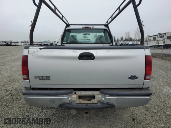 1999 Ford F-250 XL с VIN 1FTNF21L3XED84619, выставлен на аукционе Copart как лот 48395895 с пробегом 190 752 миль миль и Списание • Salvage title. История ставок и продаж доступна на DreamBid. Изображение 6.