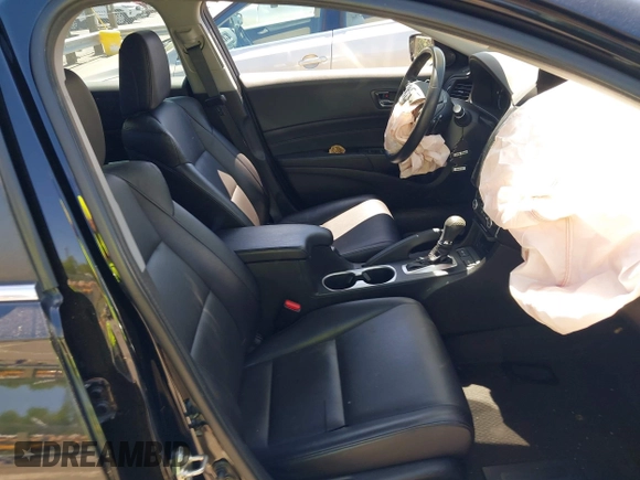 2018 Acura ILX with VIN 19UDE2F30JA003834, listed as a IAAI auction lot 42066312 with 69,719 mi miles and . Bid and sale history available at DreamBid. Image 5.