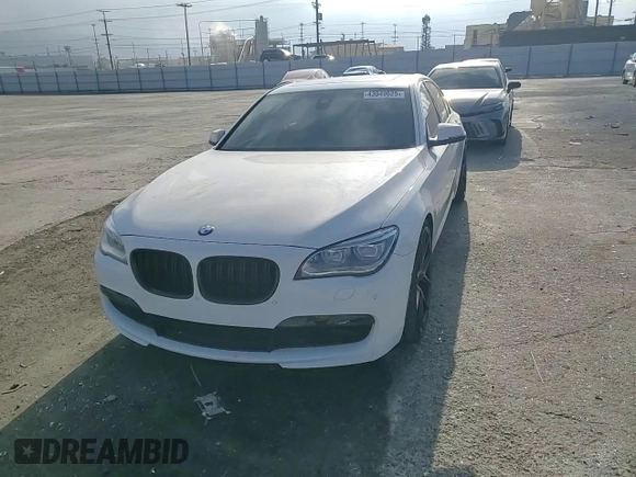 2014 BMW 7 Series 750i с VIN WBAYA8C53ED499850, выставлен на аукционе Copart как лот 43049625 с пробегом 85 780 миль миль и Списание • Salvage title. История ставок и продаж доступна на DreamBid. Изображение 10.