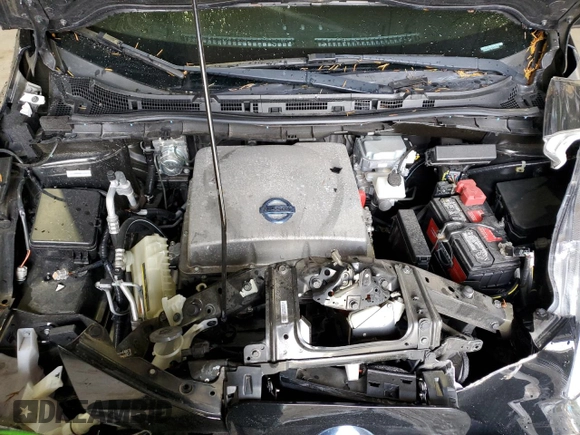 2015 Nissan LEAF SV with VIN 1N4AZ0CP2FC300672, listed as a Copart auction lot 73768753 with 55,976 mi miles. Bid and sale history available at carsss.com. Image 13.