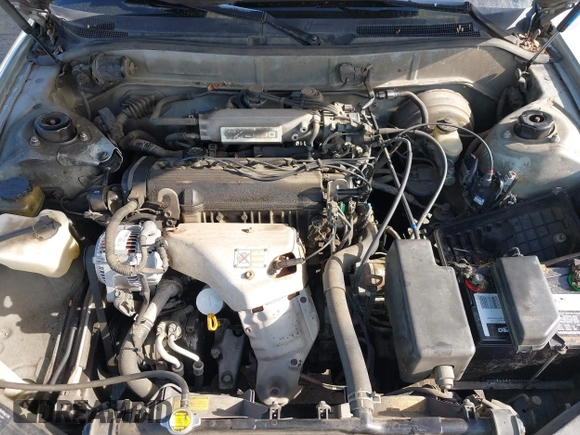 1994 Toyota Camry LE z VIN JT2SK12E0R0209312, wystawiony jako IAAI lot #42197159 z przebiegiem 270 657 mil mil oraz . Historia ofert i sprzedaży dostępna na DreamBid. Obrazek 10.