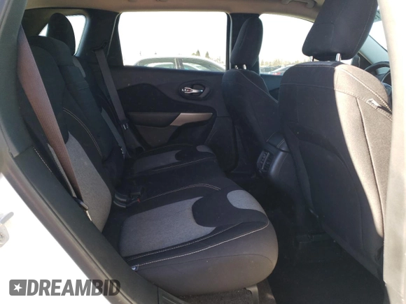 2017 Jeep Cherokee Altitude с VIN 1C4PJLAS0HW596152, выставлен на аукционе Copart как лот 88221155 с пробегом 73 198 миль миль и Списание • Salvage title. История ставок и продаж доступна на DreamBid. Изображение 11.