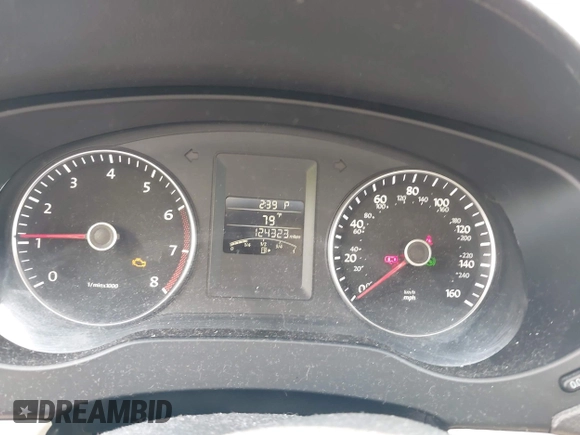 2014 Volkswagen Jetta SE with VIN 3VWD07AJ7EM251973, listed as a IAAI auction lot 42415573 with 124,323 mi miles and . Bid and sale history available at DreamBid. Image 7.