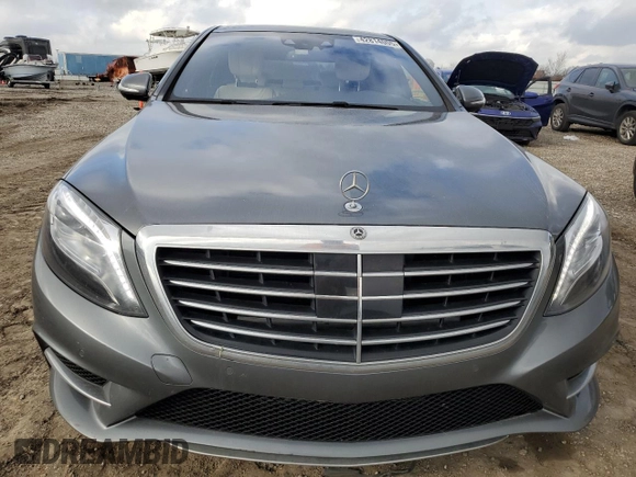 2017 Mercedes-Benz S 550 with VIN WDDUG8CB8HA339349, listed as a Copart auction lot 42814005 with 33,779 mi miles and Salvage Title. Bid and sale history available at carsss.com. Image 5.
