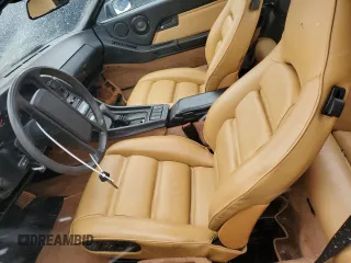 1989 Porsche 928 z VIN WP0JB0923KS861070, wystawiony jako Copart lot #88502805 z przebiegiem Nie podano mil oraz Szkody całkowita. Historia ofert i sprzedaży dostępna na DreamBid. Obrazek 7.