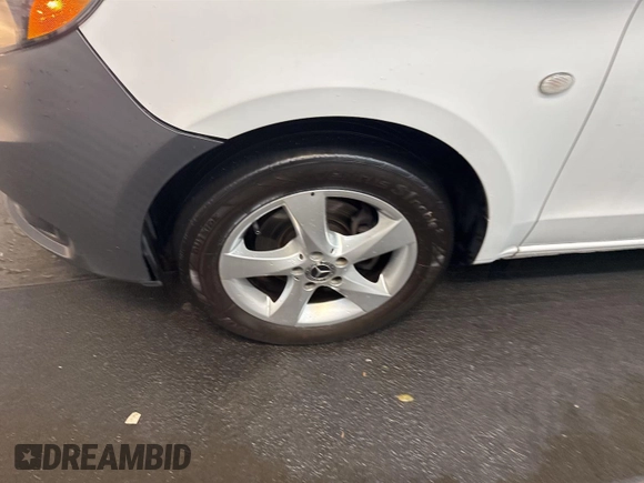 2018 Mercedes-Benz Metris Cargo with VIN WD3PG3EA6J3485784, listed as a IAAI auction lot 42209484 with 115,273 mi miles. Bid and sale history available at carsss.com. Image 1.